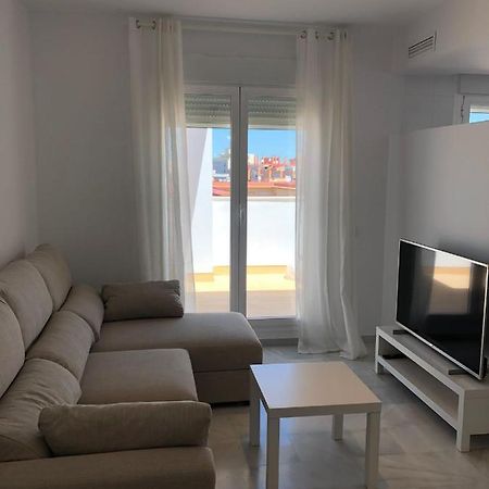 Atico 1 Dormitorio Con Terraza En Calle Vicente Aleixandre Cadix Extérieur photo