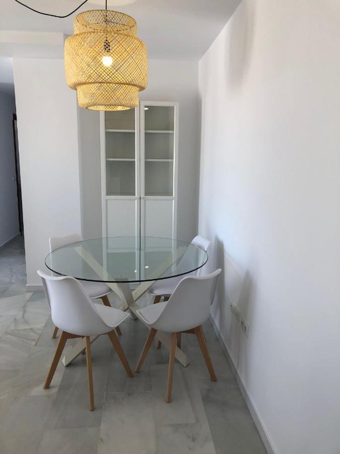 Atico 1 Dormitorio Con Terraza En Calle Vicente Aleixandre Cadix Extérieur photo